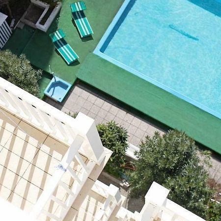 רימיני C-Hotels Aiglon מראה חיצוני תמונה
